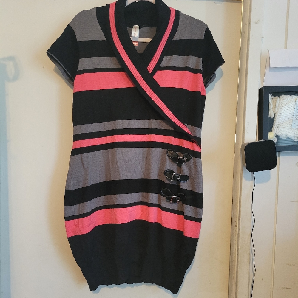 Pack, pink, grey short sleeve knitted dresses